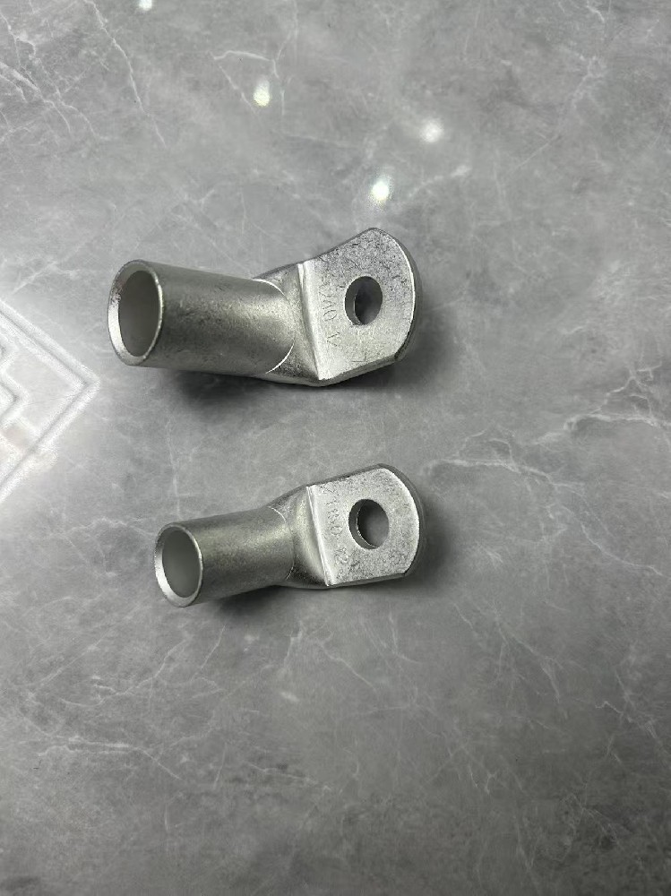 90  Degree  Angle   Copper  Lugs